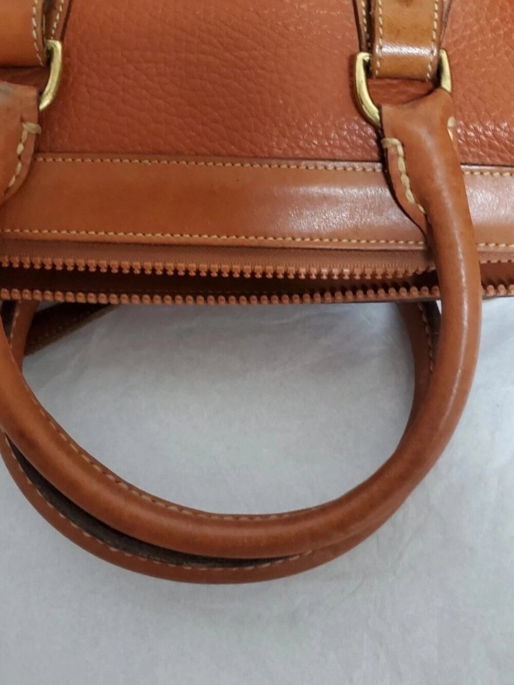 Dooney And Bourke Pebbled Leather Peanut Color Crossbody Handbag - Picture 7 of 10